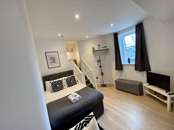 Ferienwohnung für 2 Personen, mit Seeblick in Liverpool