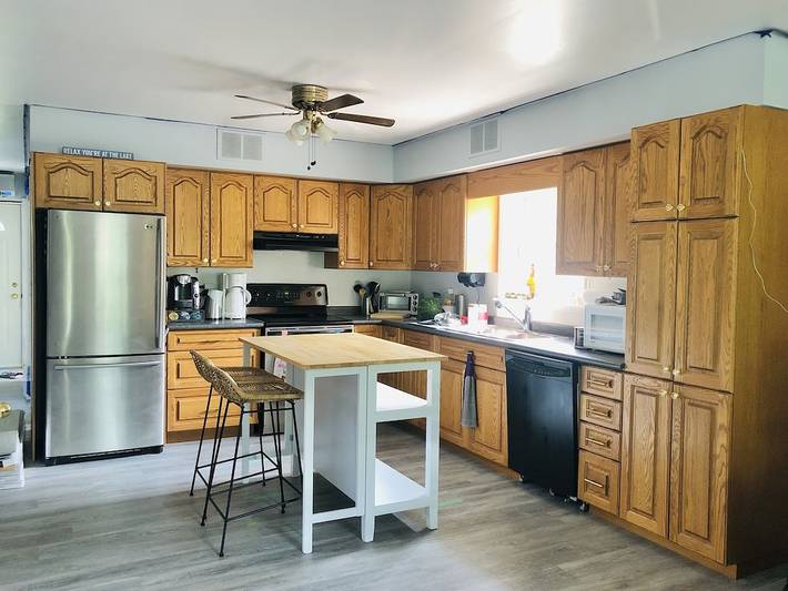 Vacation rental for 13 people, with yard and terrace in Ontario