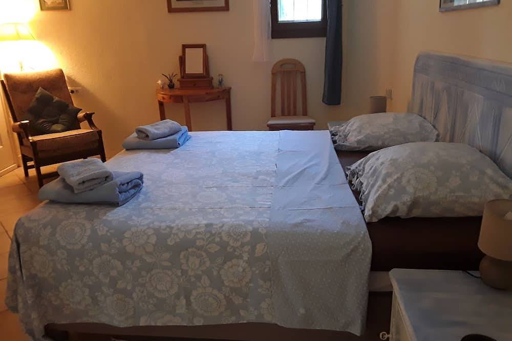 Entire apartment, The Lavender - Located in the heart of the countryside in Lorgues, Draguignan region