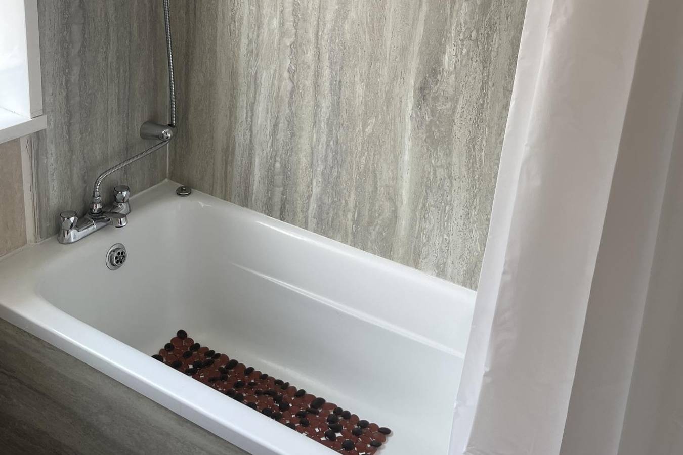 Cozy 2 bedroom property with all amenities in Kingston upon Hull, Yorkshire y Humber