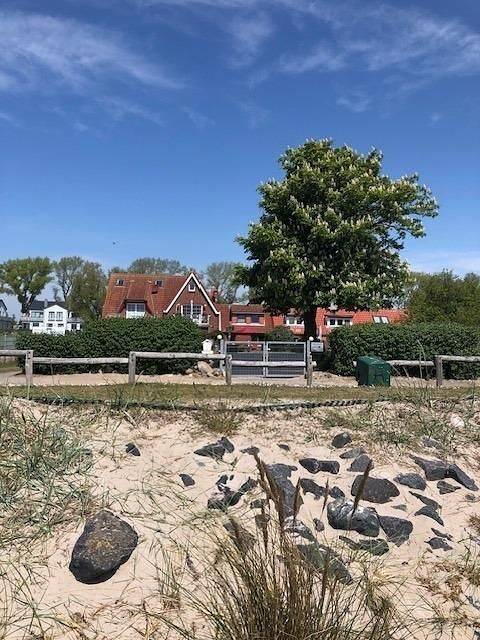 "Traumhafte Ferienwohnung mit Meerblick direkt am Strand in Fehmarn!" in Fehmarnsund, Fehmarn
