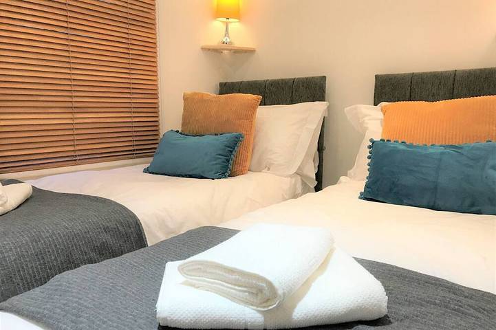 Ganze Wohnung, Apartment-Eigenes Badezimmer-Veranda in Worthing, West Sussex