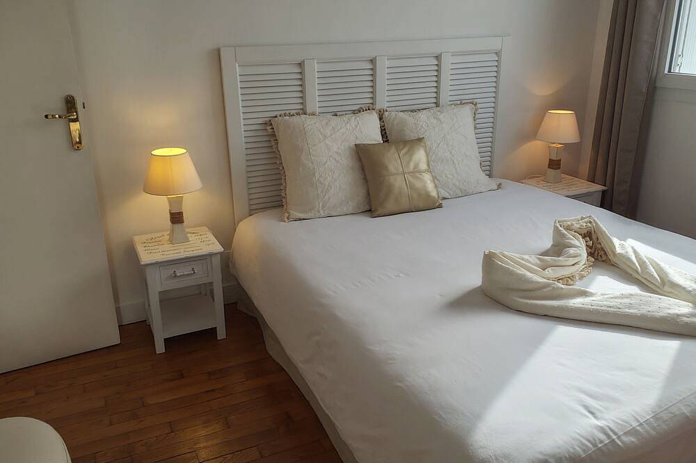 Entire apartment, Apartment sea view Brest hyper center in Brest, Brest region