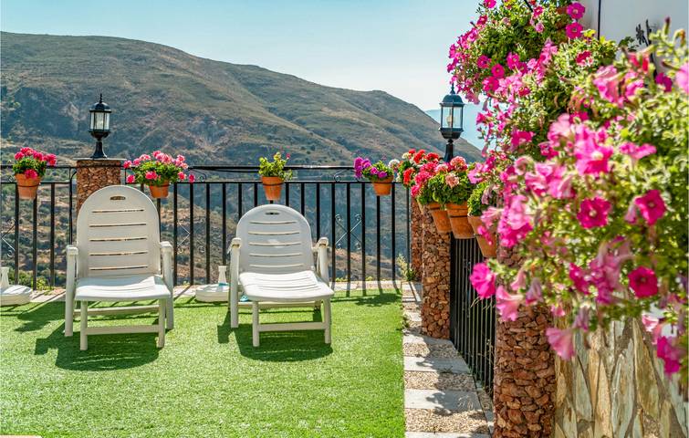 Apartamento adosado con piscina y WiFi, Golco in Mecina Bombarón, Alpujarra de la Sierra