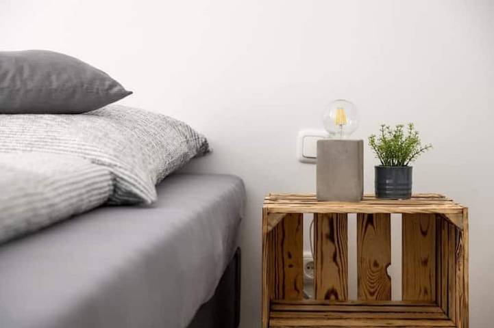 Appartement entier, ★Ko-Living I at the new theater | middle of the old town | Wifi | Up to 4 ★ in Halle, Saale-Unstrut