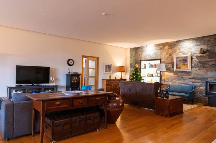 Casa rural para 9 personas, con jardín, Familias con niños en Distrito de Vila Real - 2