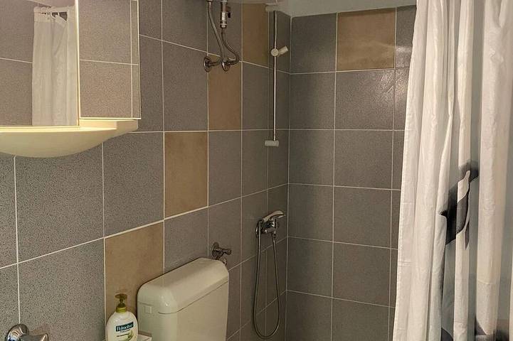 Ganze Wohnung, 2-Zimmer-Ferienwohnung mit Terrasse und Meerblick Sutivan, Brac in Sutivan, Brac