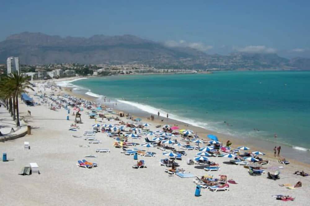 Geheel appartement, 🌞 Ruim 3-kamer appartement in een luxe gebouw, 150m strand, internet🌞 in L'Albir, L'Alfàs del Pi