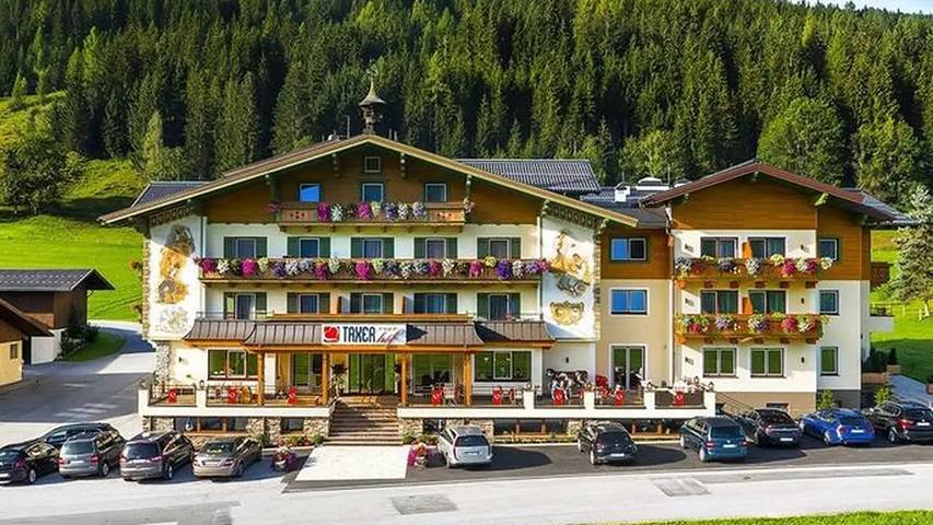 Ferienwohnung für 2 Personen, mit Balkon und Terrasse sowie Garten und Sauna in Radstadt - 3
