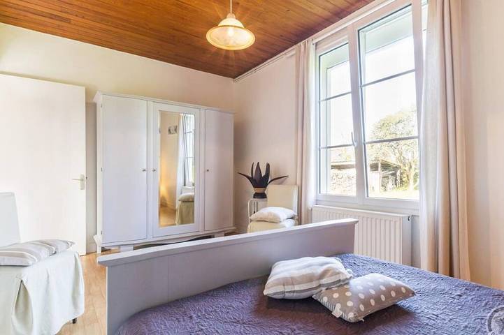 Maison avec terrasse et proche plage à Sciotot, idéale pour randonnées in Les Pieux, Côte de la Déroute