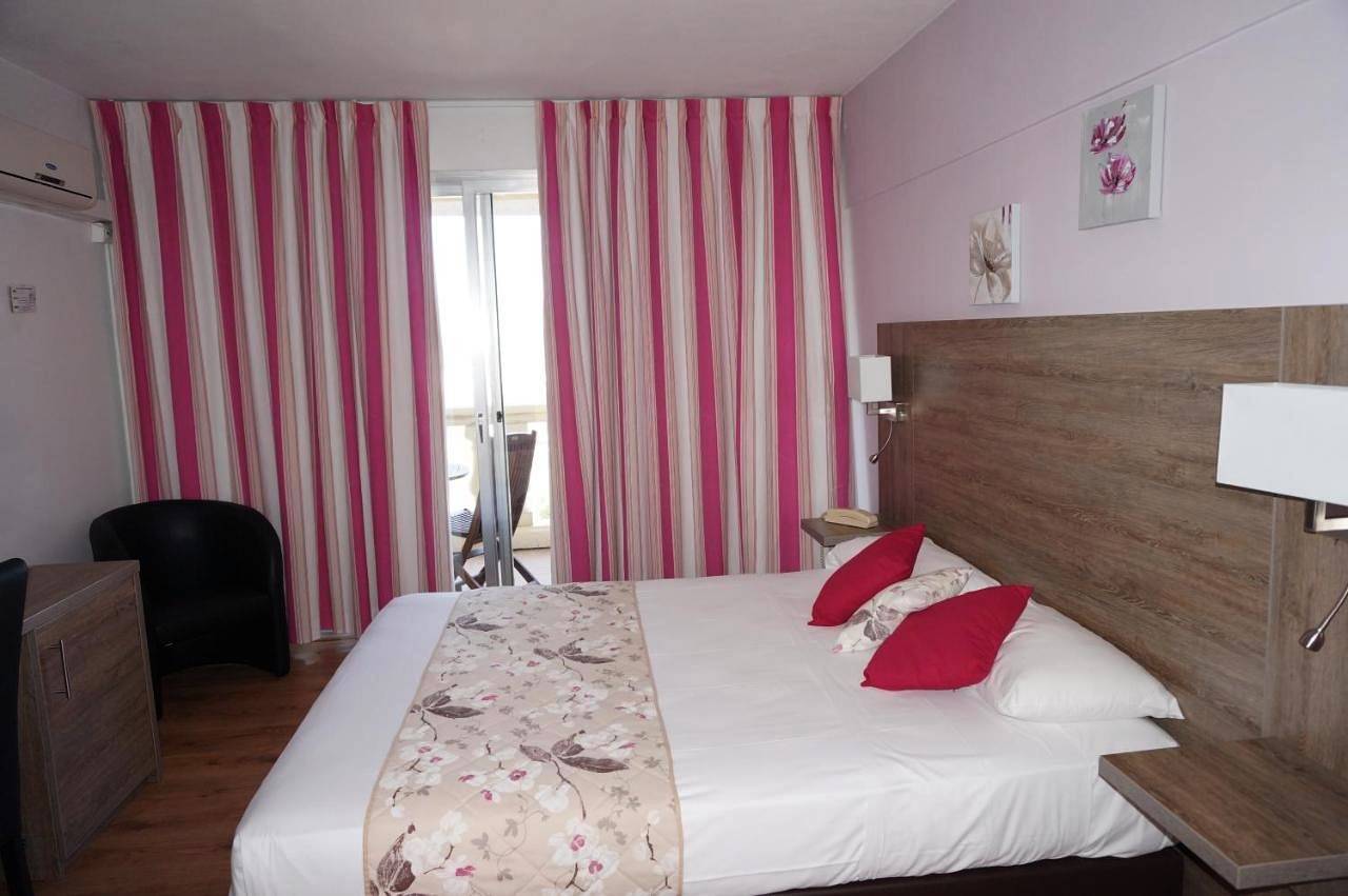 Logis Hotel Le Col De L'ange in Draguignan, Région de Draguignan