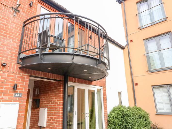 4 Holt Court in Salisbury, Wiltshire
