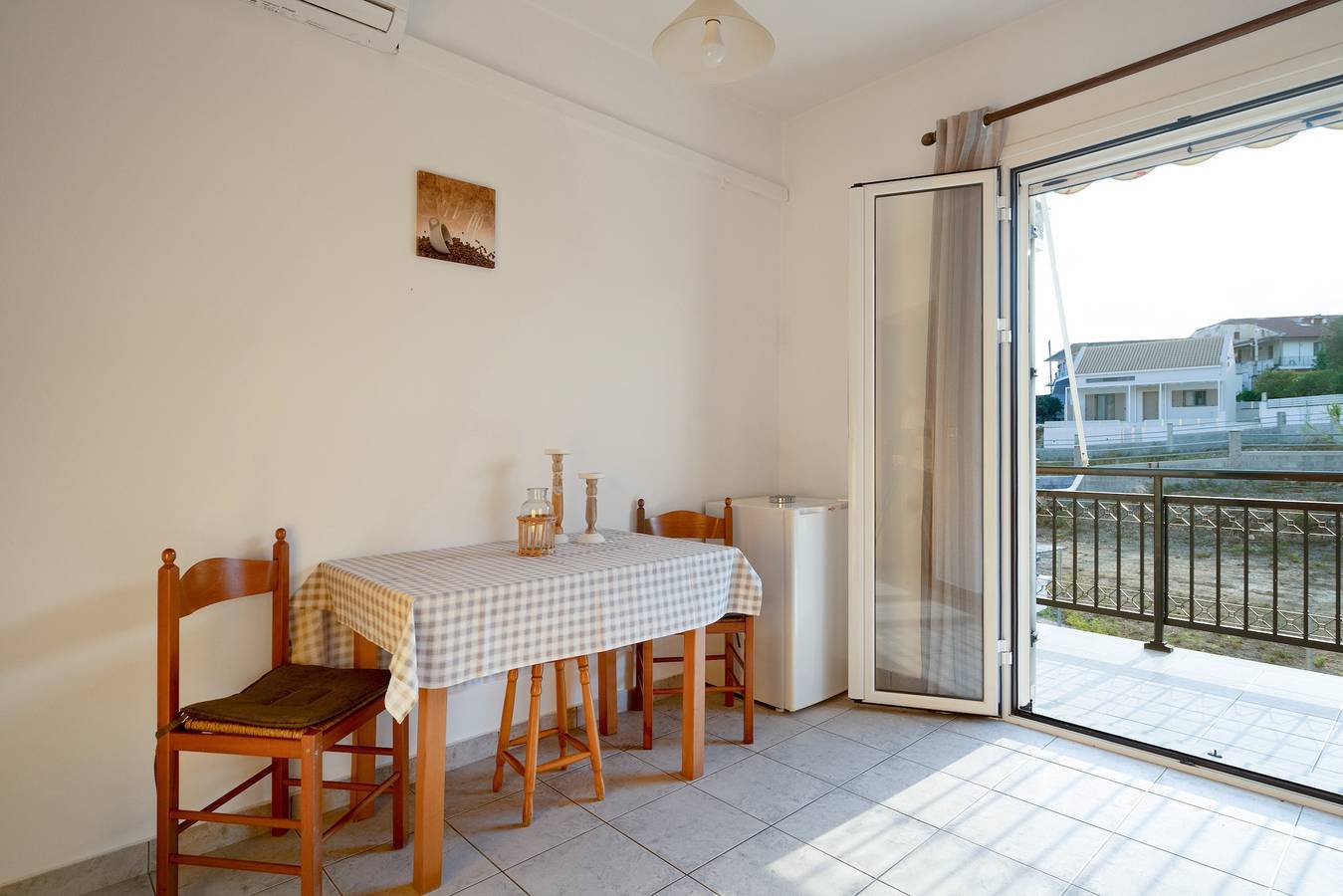 Entire apartment, Apartment 'Anna's House 4 Lixouri Kefalonia' with Sea View and Air Conditioning in Lixouri, Kefalonia