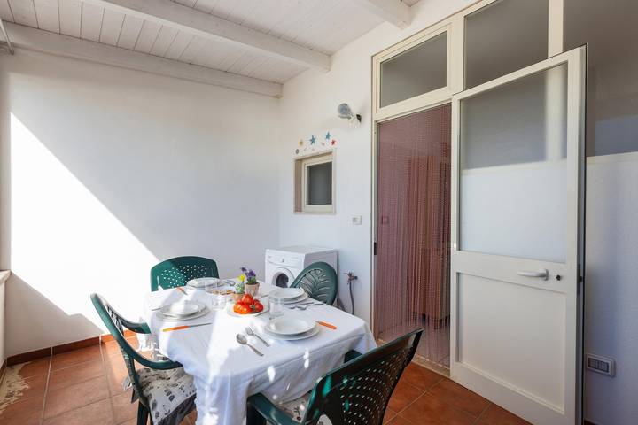 Ganze Wohnung, Ferienwohnung für 5 Personen mit Balkon in Porto Cesareo, Golf von Tarent
