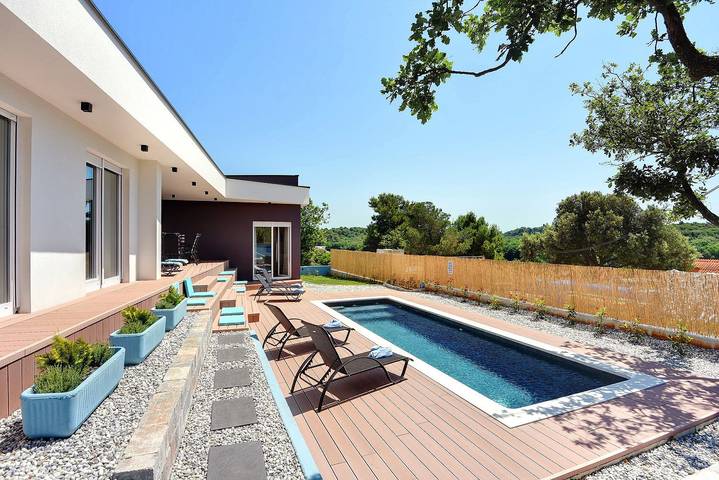 Ferienhaus für 8 Personen, mit Garten und Pool sowie Terrasse, mit Haustier in Medulin - 2