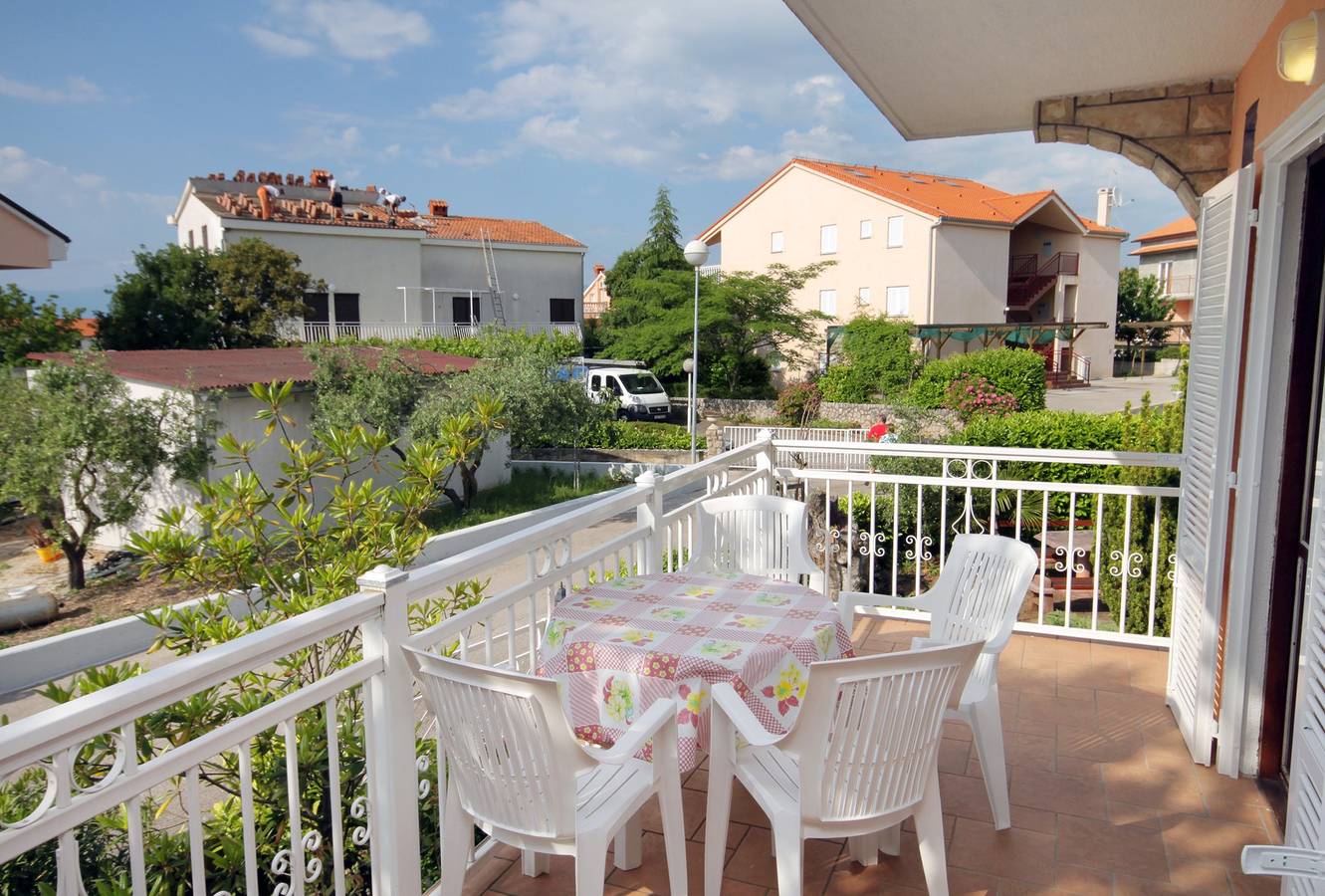 Appartamento vacanze a Njivice a partire da 134€ a notte