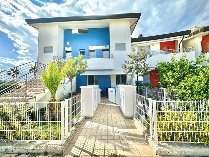 Casa de vacaciones para 5 personas, con jardín, Se admiten mascotas - 1