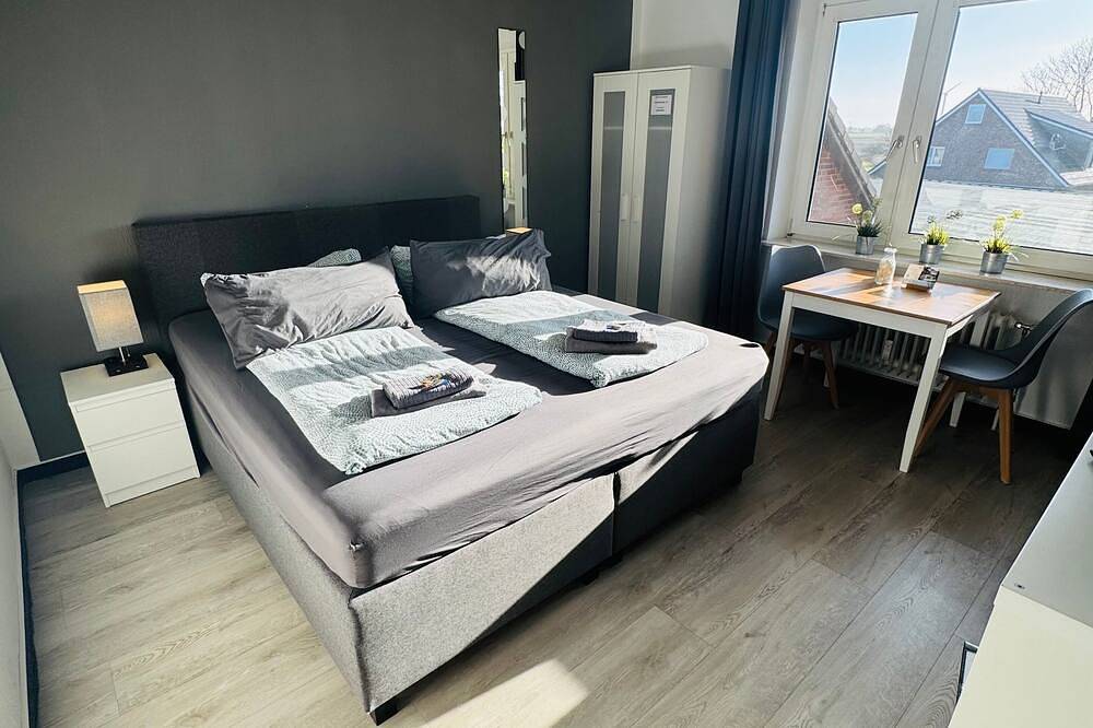 Ganze Wohnung, Ferienwohnung/App. für 8 Gäste mit 120m² in Neuharlingersiel in Groß Holum, Neuharlingersiel