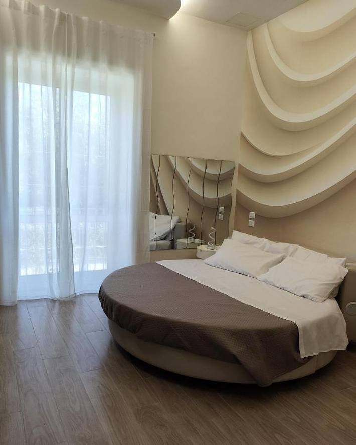 Chambre d’hôte pour 2 personnes, avec sauna et jacuzzi à Casagiove - 3