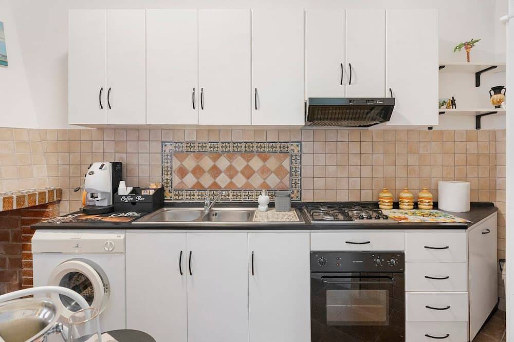 Entire apartment, House Le Antiche Mura in Castel Volturno, Caserta Province