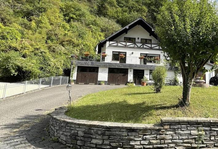 Ferienwohnung für 2 Personen, mit Terrasse und Garten in Beilstein