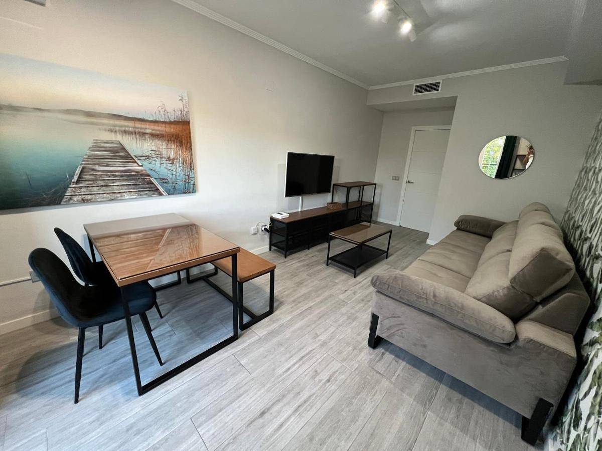 Appartement entier, Three-Bedroom Apartment in Lucena, Sierras Subbéticas