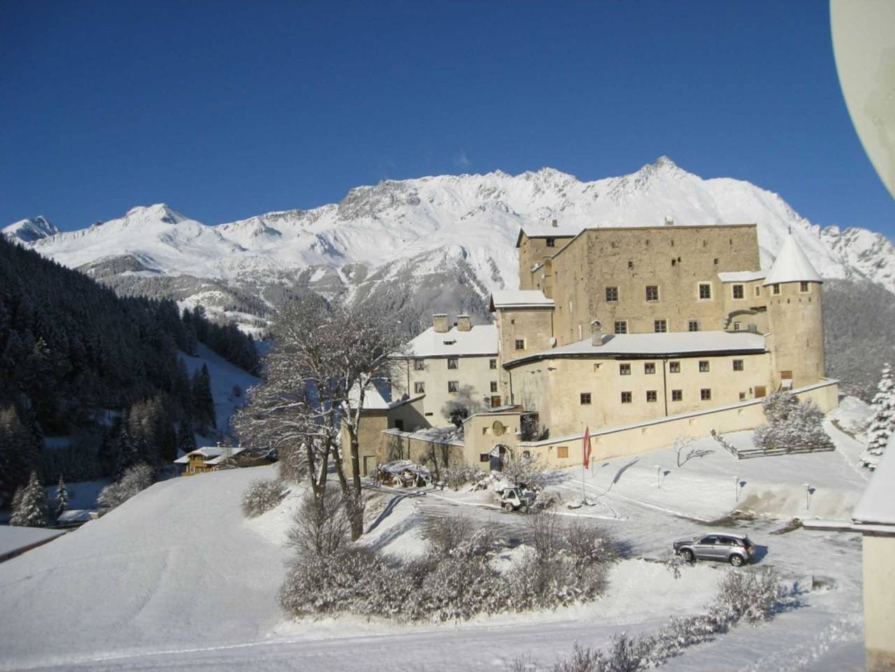 Ganze Ferienwohnung, Alpenrose- Apart - Ferienwohnung Schlossblick in Nauderer Berge, Nauders