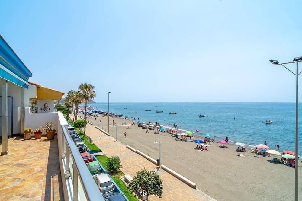 Appartement entier, Ático en Primera Línea de Playa con Vistas al mar in La Cala del Moral, Rincón de la Victoria
