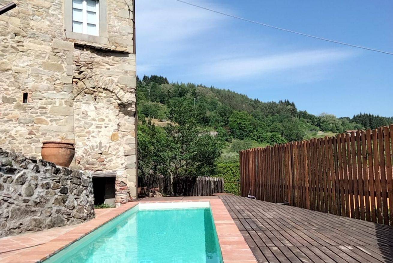 Appartamento intero, Sillicagnana Castle Villa with Swimming Pool! in San Romano in Garfagnana, Garfagnana