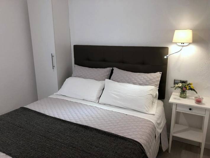 Gîte pour 4 personnes, avec Balcon et Terrasse ainsi que Piscine et Vue dans Sant Martí d'Empúries - 3