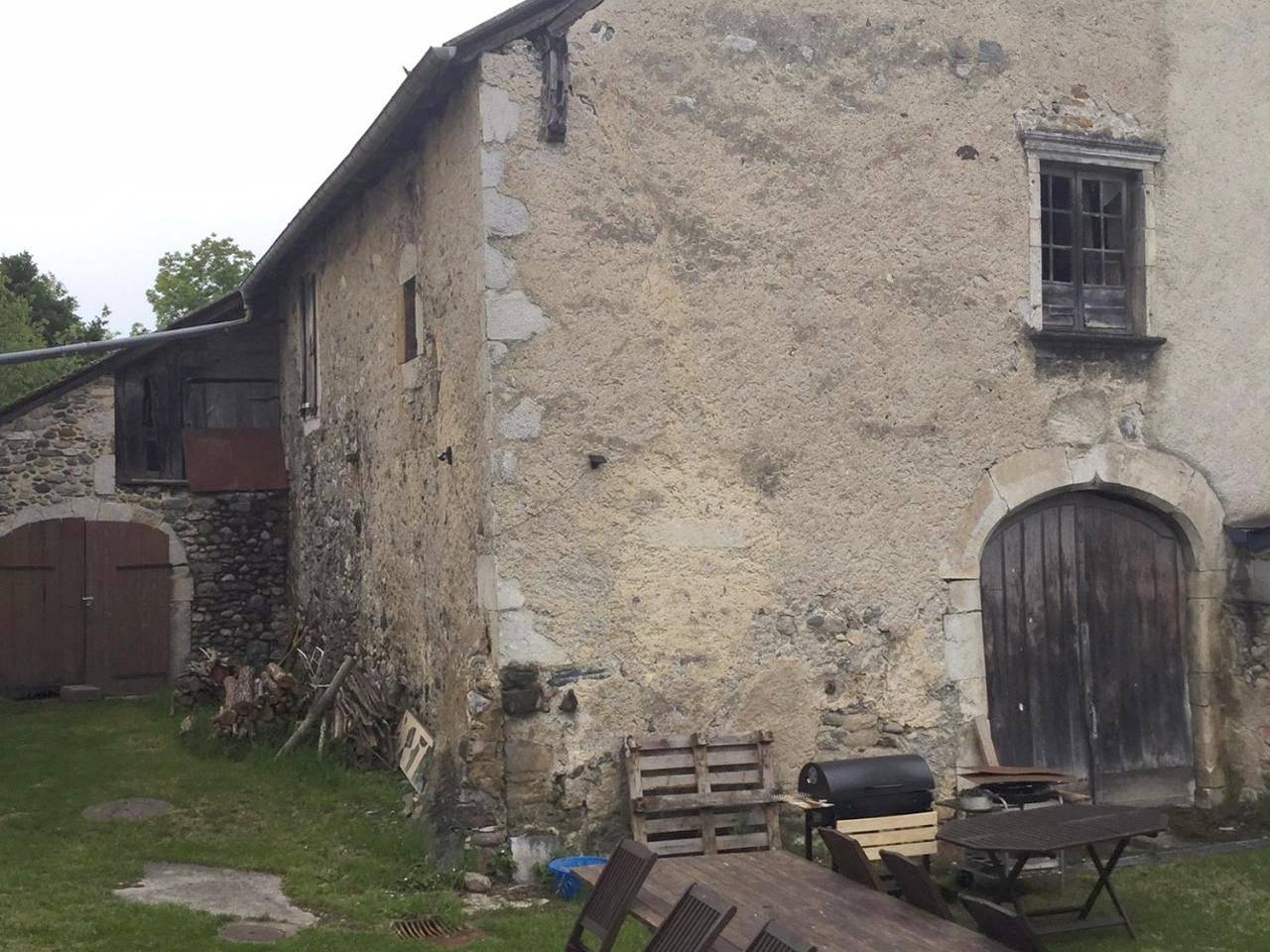 Appartement entier, Deluxe Studio Chez Susan in Buzy, Béarn