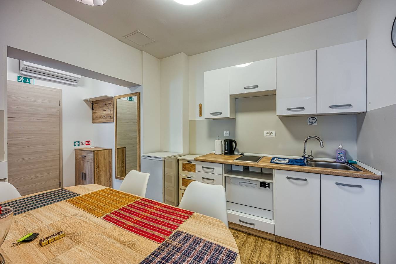 Ganze Wohnung, Apartments Jantar - Two Bedroom n.3 in Neustadtl, Slowenien