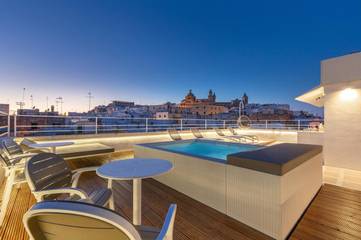 Maison d’hôte pour 2 personnes, avec piscine ainsi que jacuzzi et terrasse à Ostuni