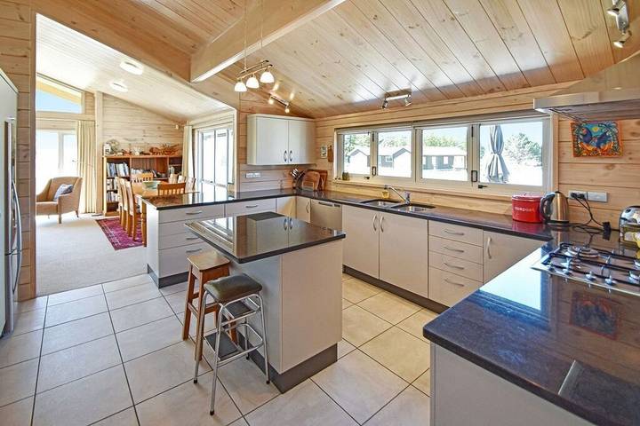 Holiday home for 8 people, with garden and terrace in Canterbury (NZ)
