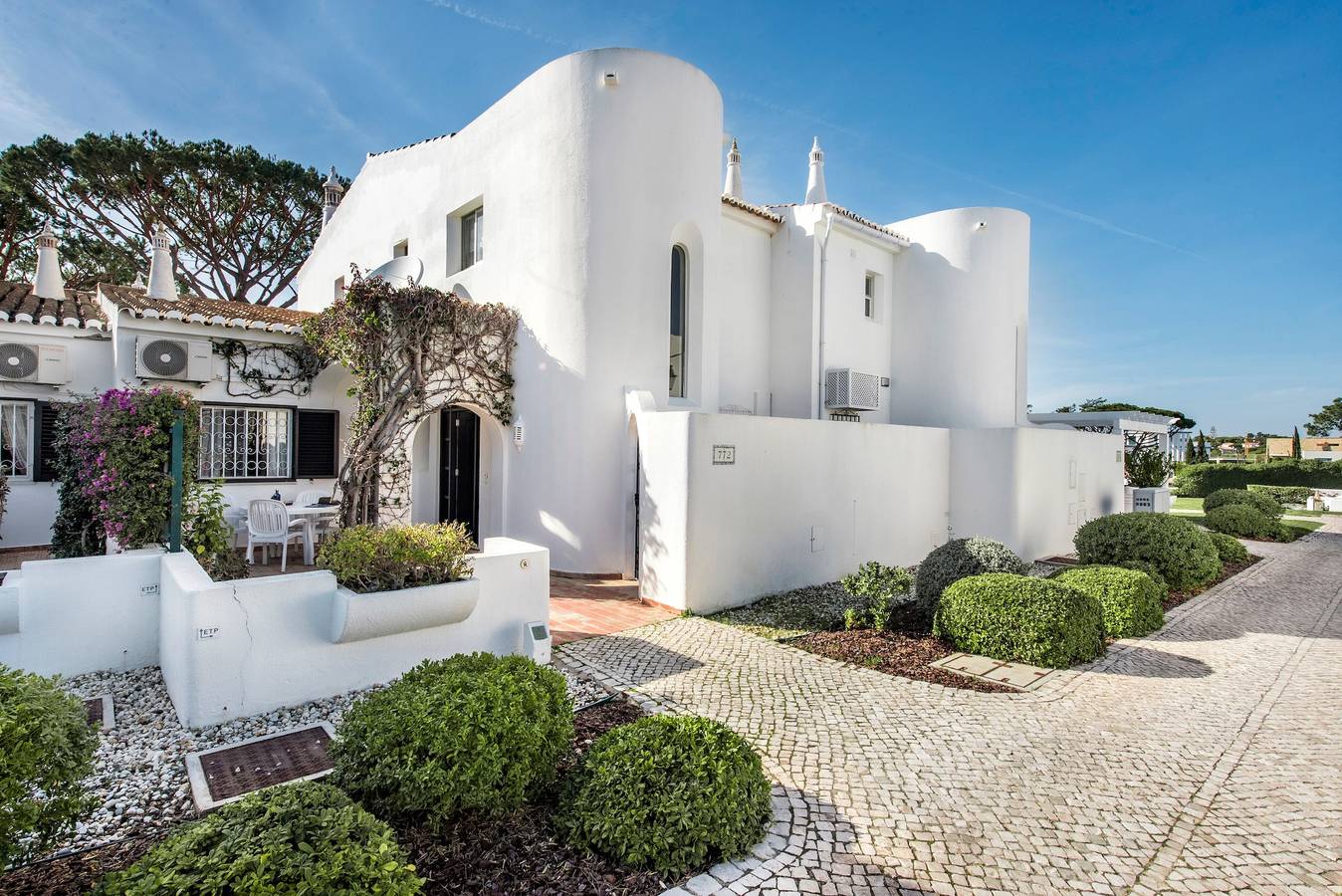 Villa "Mng Elliott 72" com piscina privada e Wi-Fi in Vale do Lobo, Almancil