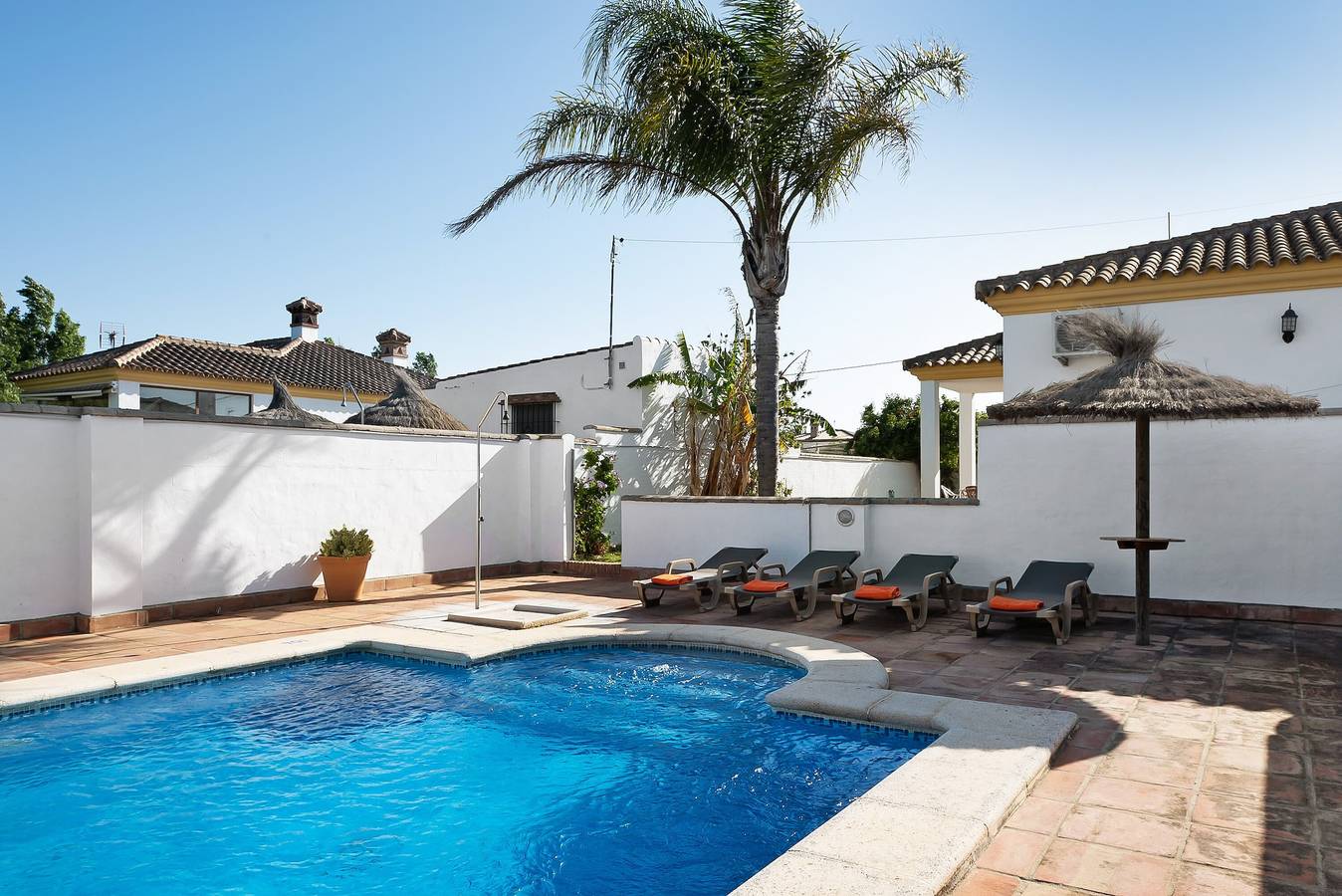 Charmantes Casa Villanueva 4 mit privatem Pool, Garten und Wlan in Conil de la Frontera, Costa de la Luz