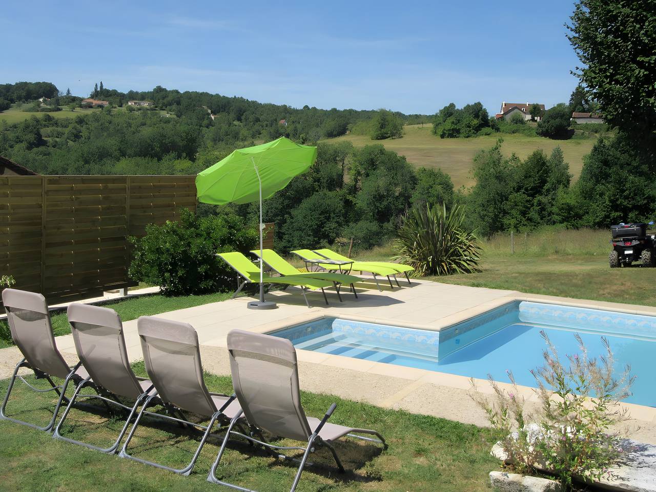 Maison de vacances 'La Maeltri' avec piscine privée, Wi-Fi et climatisation in Léguillac-de-l'Auche, Périgord Blanc
