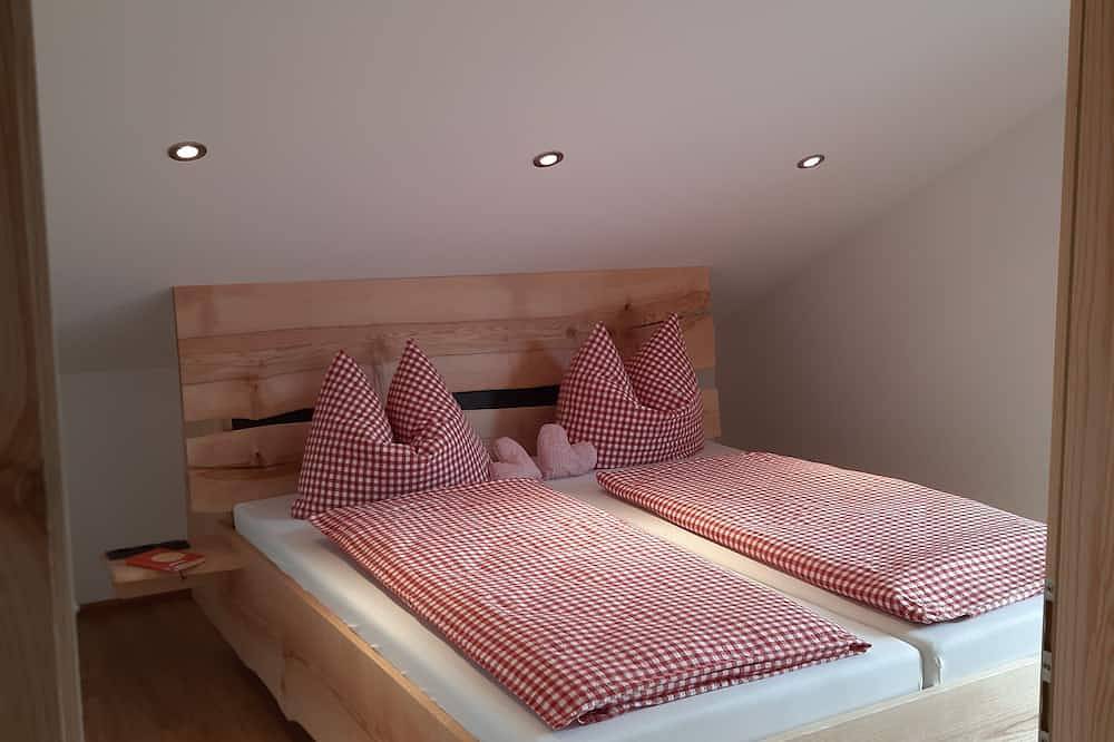 Ganze Wohnung, Neubau - Helle und gemütliche Fewo Waldblick in Höslwang, Chiemsee