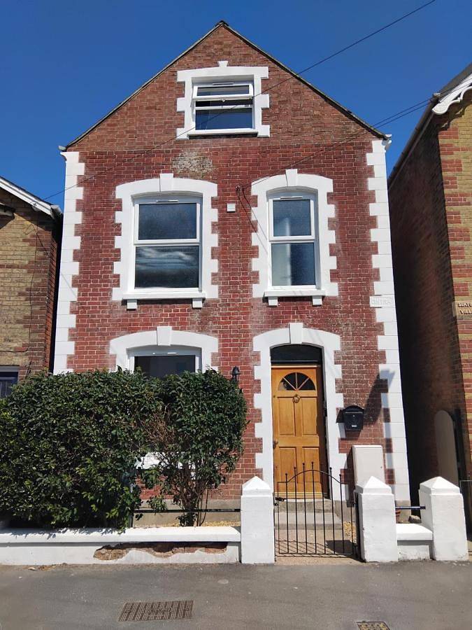 Holiday rental for 10 people, with Terrace and Garden as well as View in Cowes
