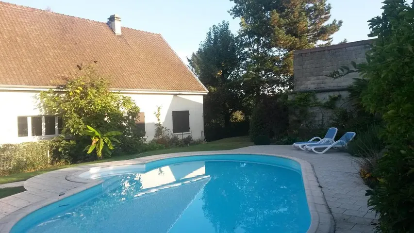 Chambre d’hôte pour 2 personnes, avec piscine ainsi que jardin et terrasse - 1