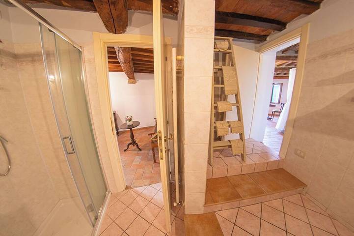 Apartamento entero, Coccinella House is the right solution for romantic tourists who love to relax in Chianciano Terme, Chianti