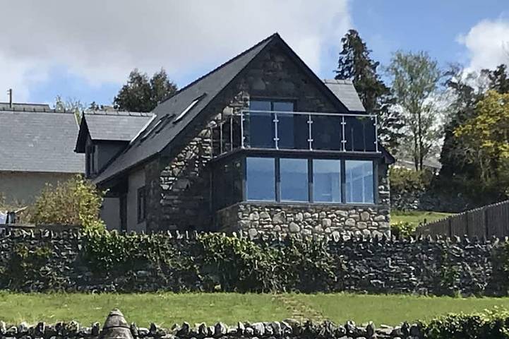 Holiday rental for 8 people, with balcony in Dyffryn Ardudwy