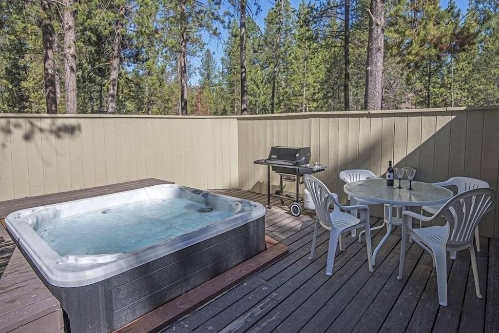 Modernes, einstöckiges Sunriver-Haus mit Master Suite und Whirlpool! in Sunriver, Deschutes County