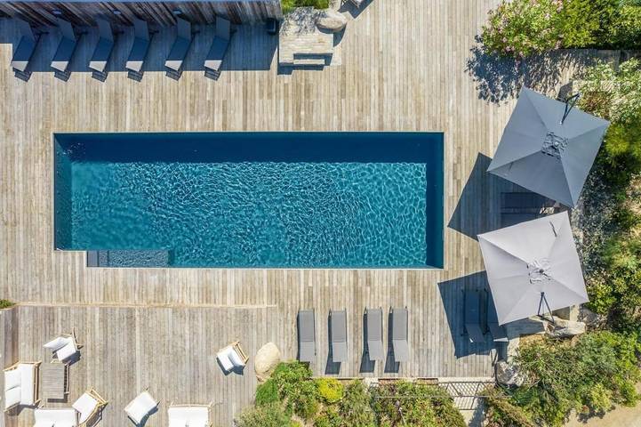 Gîte pour 6 personnes, avec sauna et piscine ainsi que jardin et vue dans Plage de Fautea