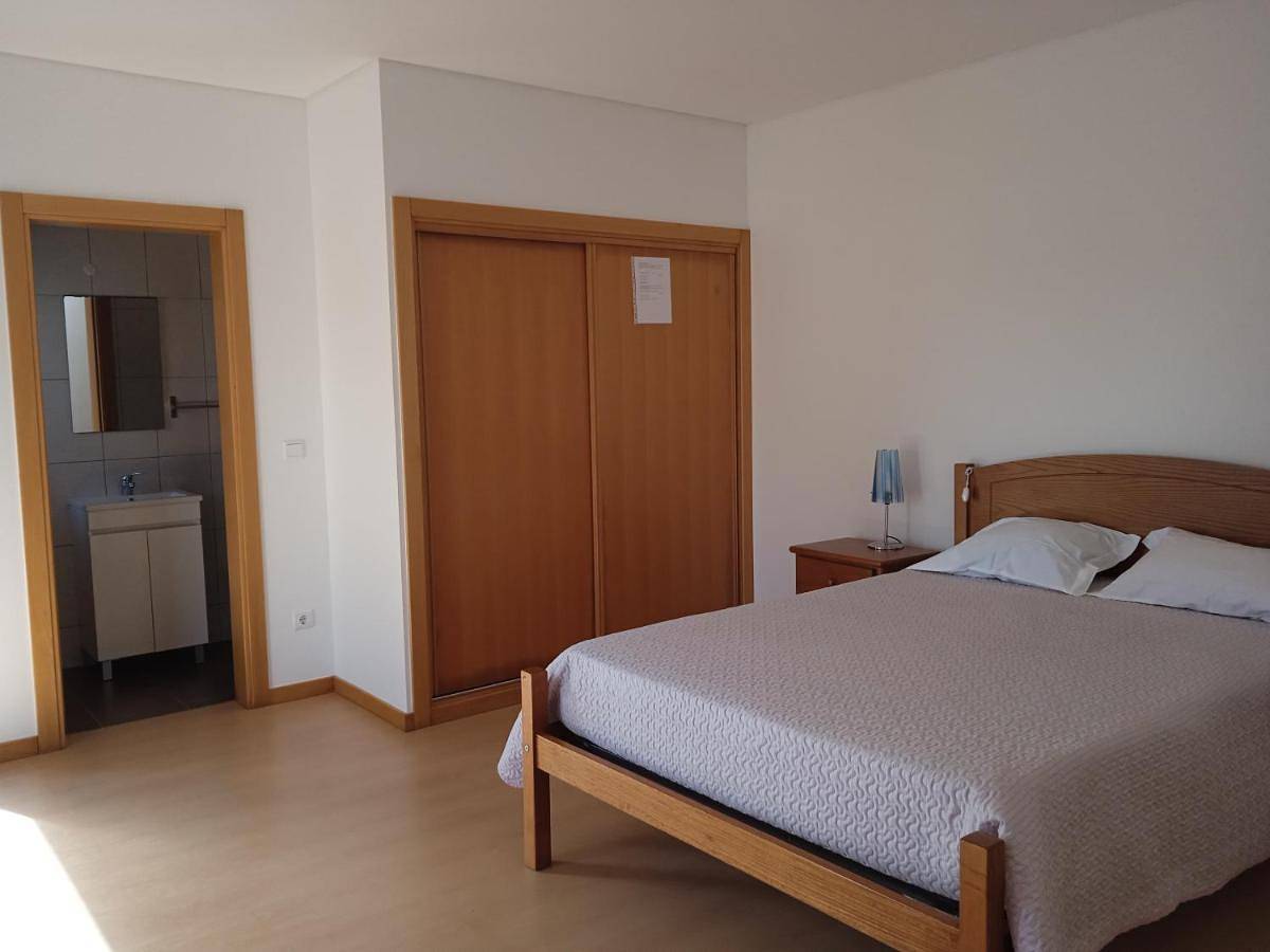 Double Room with Private Bathroom in Mira (Coimbra), District de Coimbra