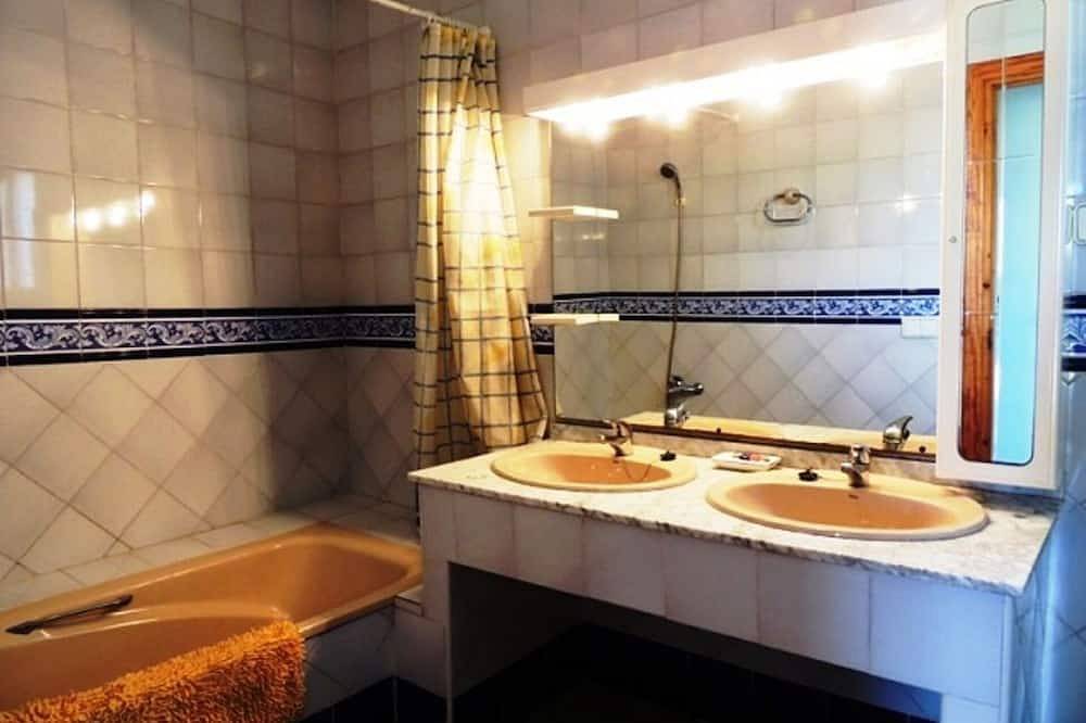Villa encantadora en Jalon/Xalo. Piscina privada, wifi, Costa Blanca in Xaló, Costa Blanca