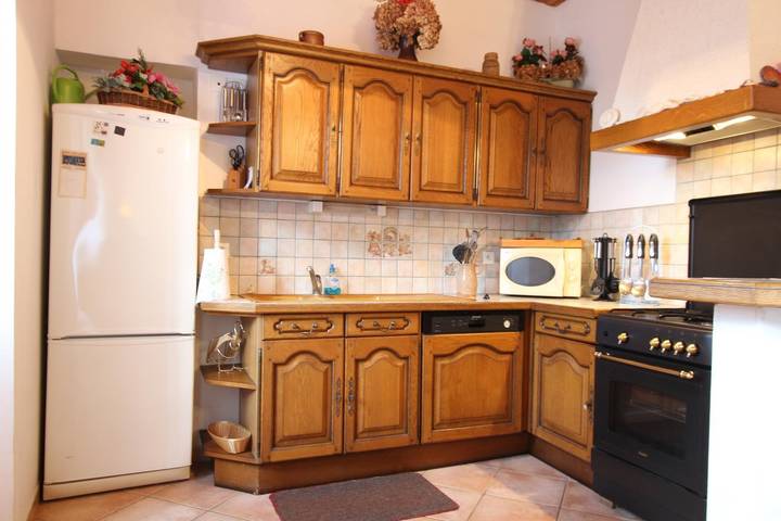 Gîte pour 4 personnes, avec jardin à Heugueville-sur-Sienne - 3