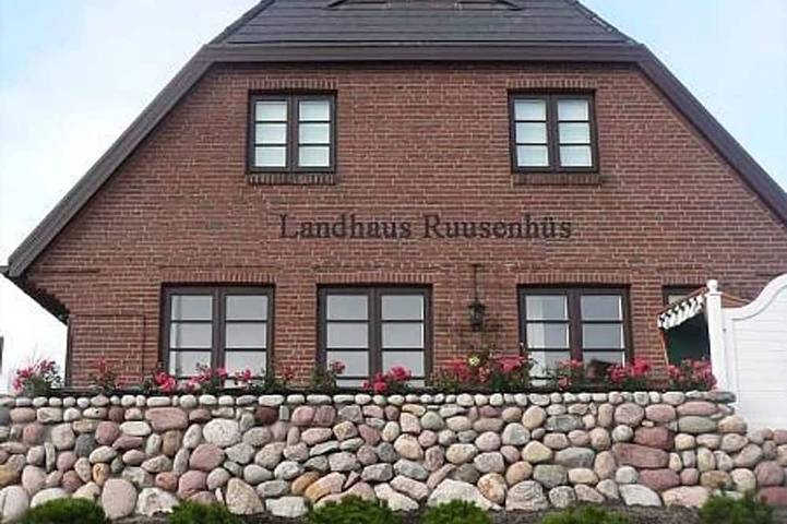 Ganze Wohnung, Landhaus Ruusenhüs App. Ruu 03 - Landhaus Ruusenhüs in Rantum, Sylt (Gemeinde)