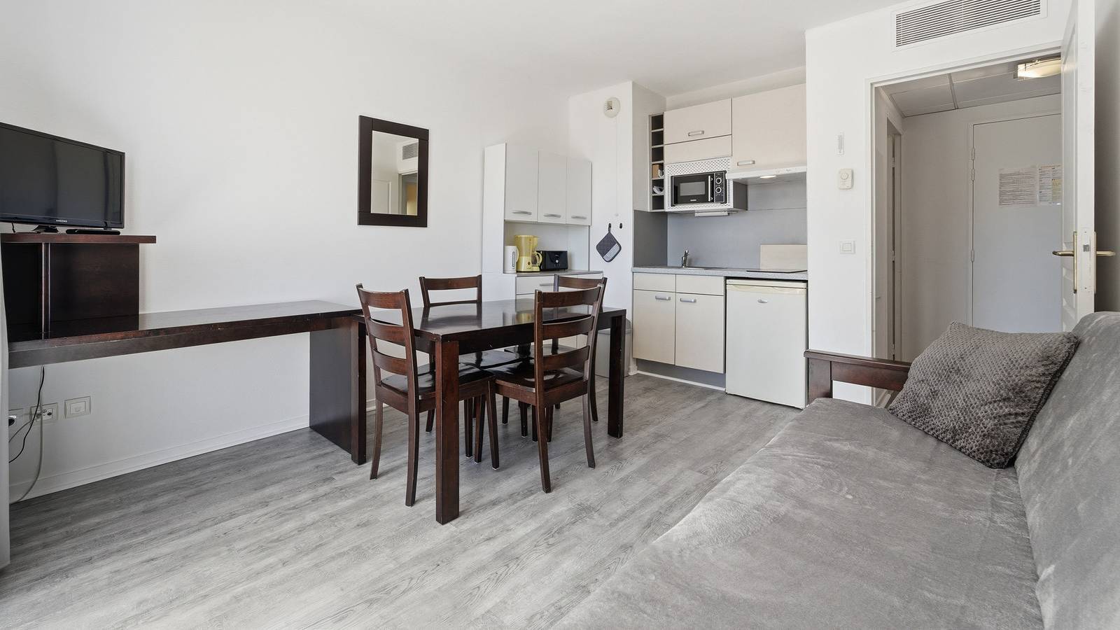 Ganze Wohnung, Virginia N°407 in Grasse, Mittelmeerküste (Frankreich)