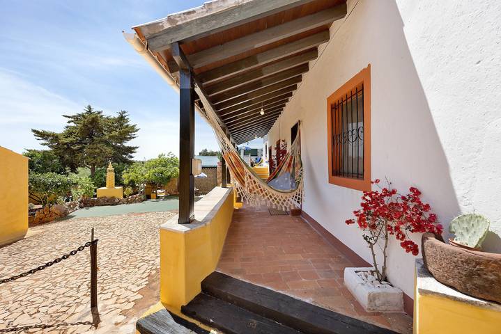 Villa "Casa Bril" avec piscine privée et Wi-Fi in São Bartolomeu de Messines, District de Faro
